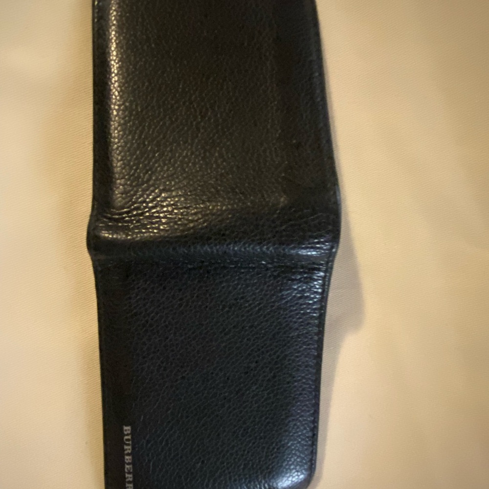 Burberry Black Leather Wallet - Picture 4 of 7